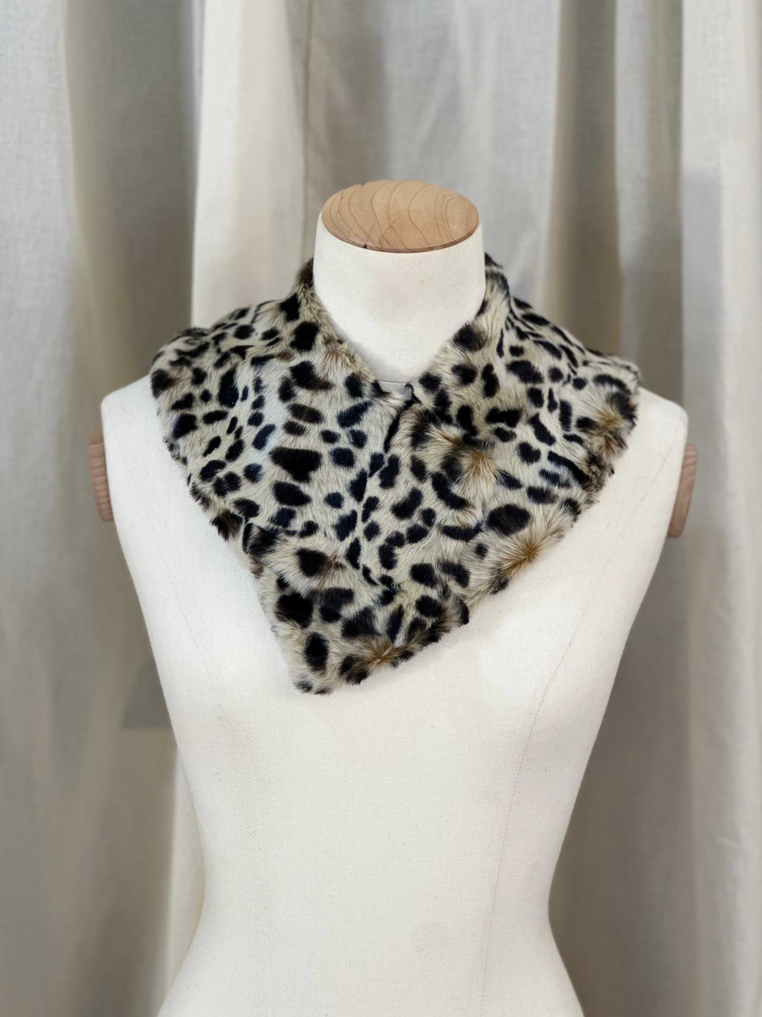 Cheetah Fur Collar