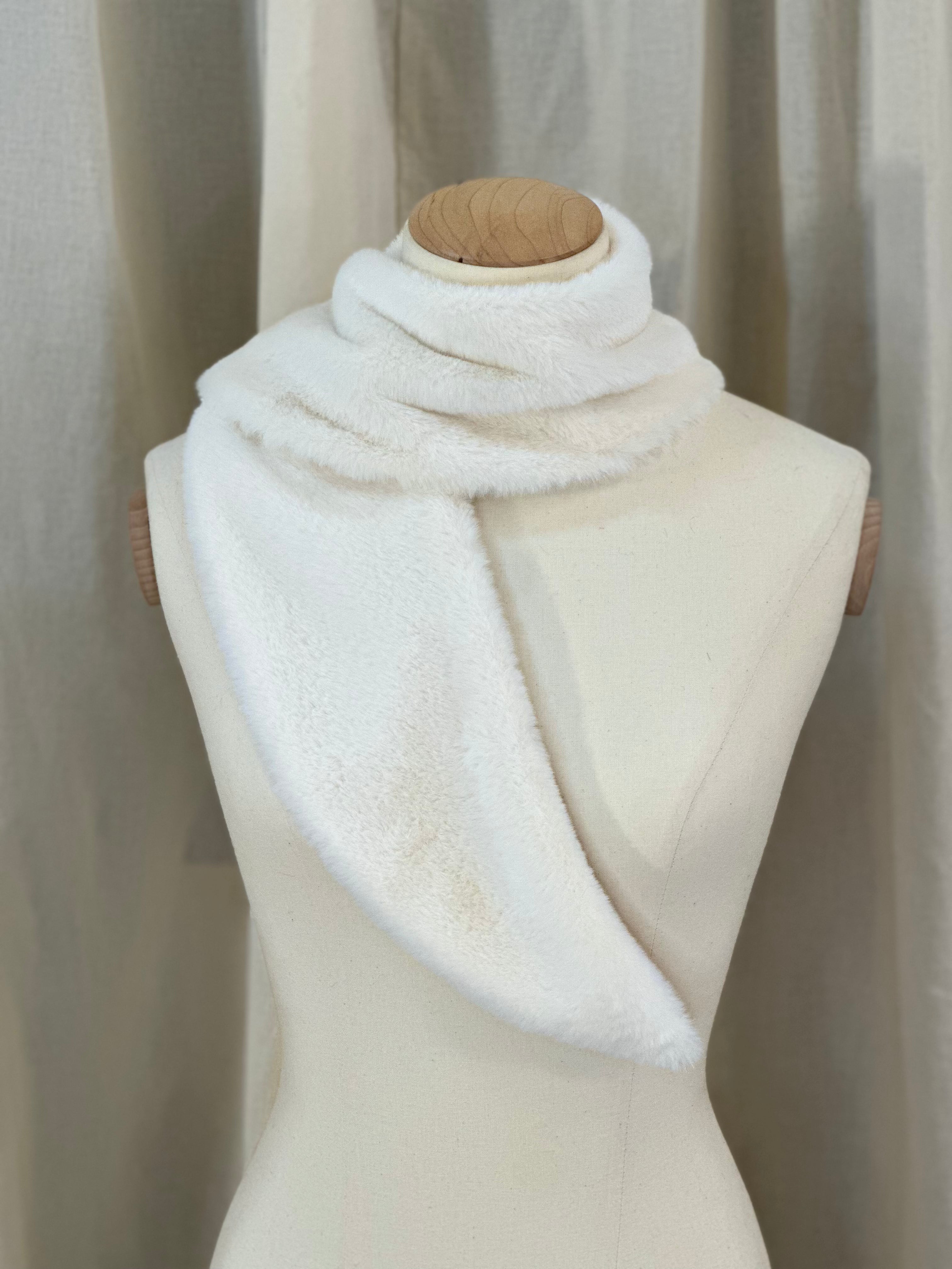 White Fur Lapel Collar