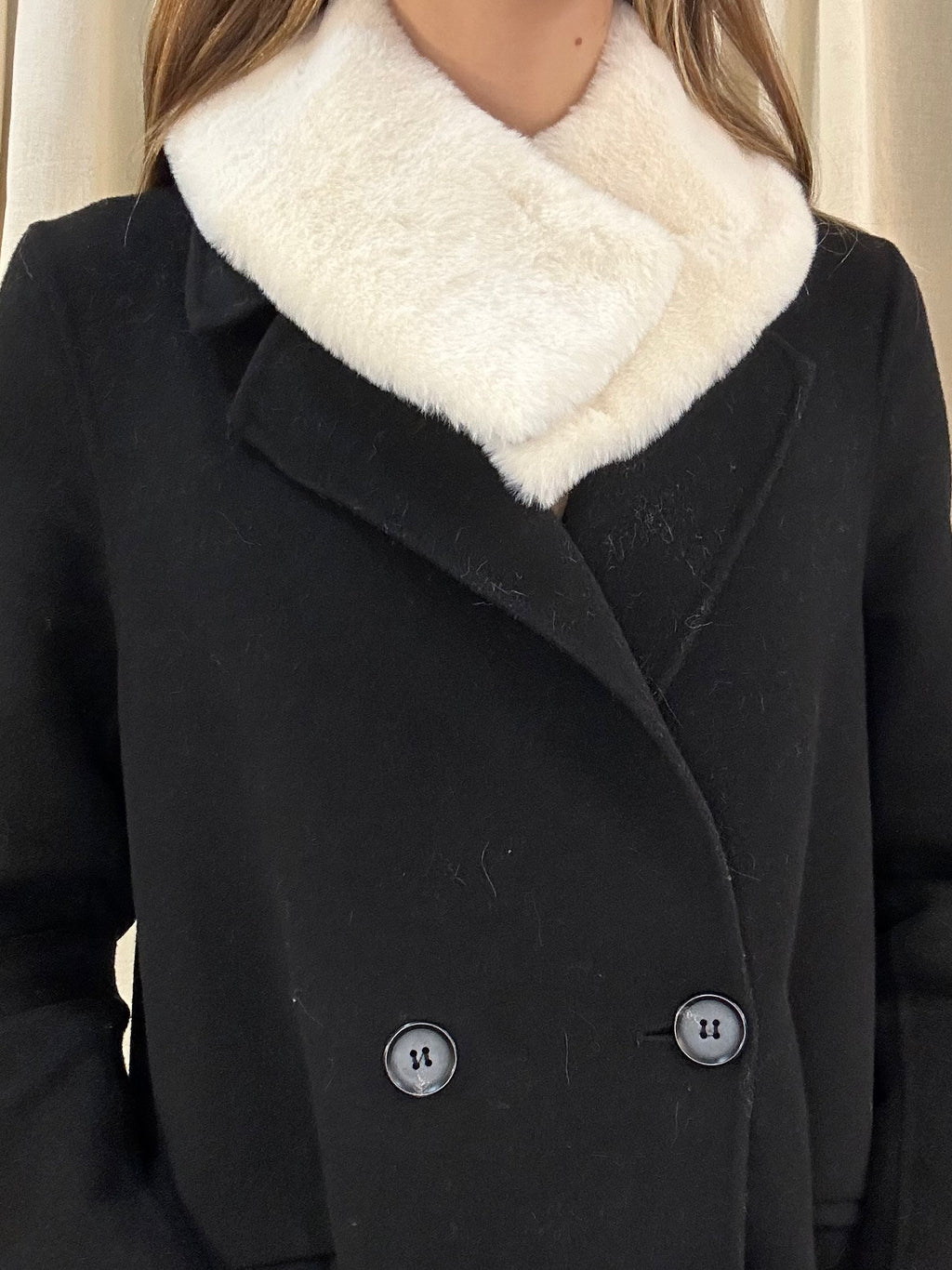 White Fur Collar