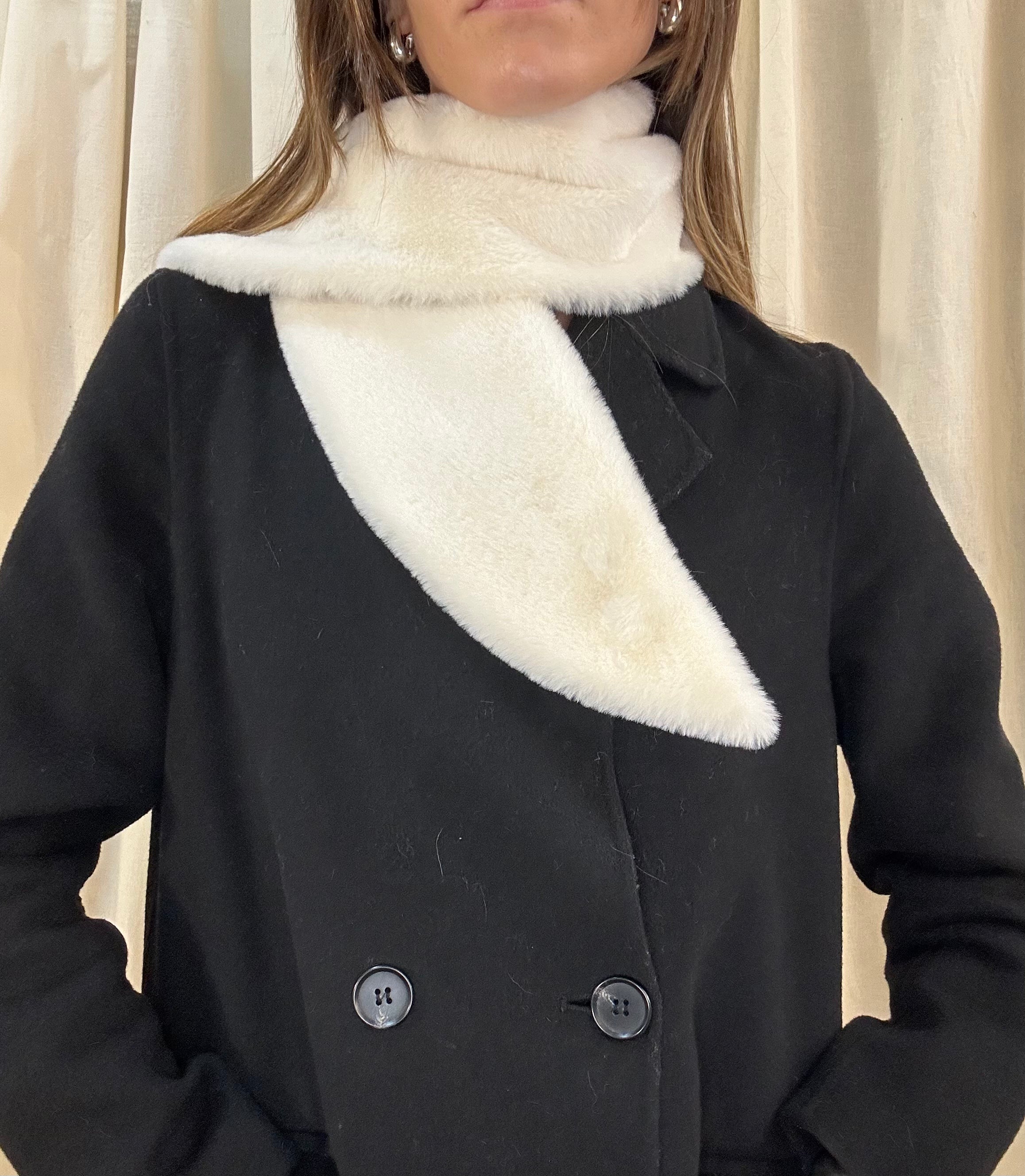 White Fur Lapel Collar